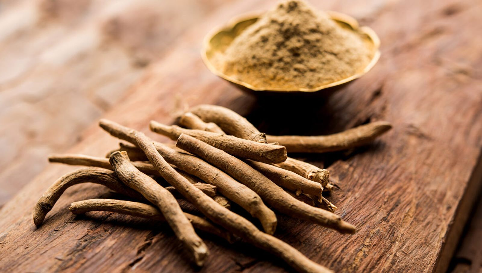 Ashwagandha: Qué es, beneficios, cómo tomarla y guía completa para reducir estrés y mejorar rendimiento
